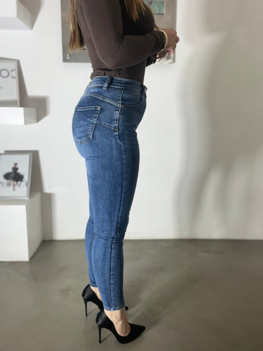 Nueva Vida - Jeans Ory