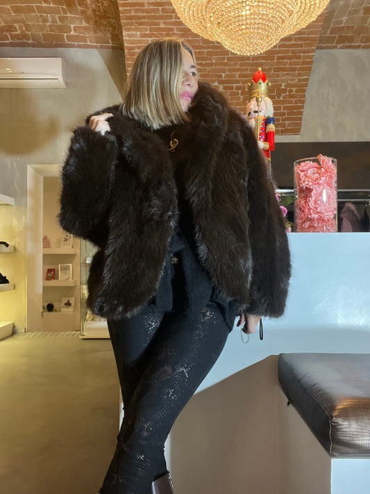 Nueva Vida - Pelliccia Robi