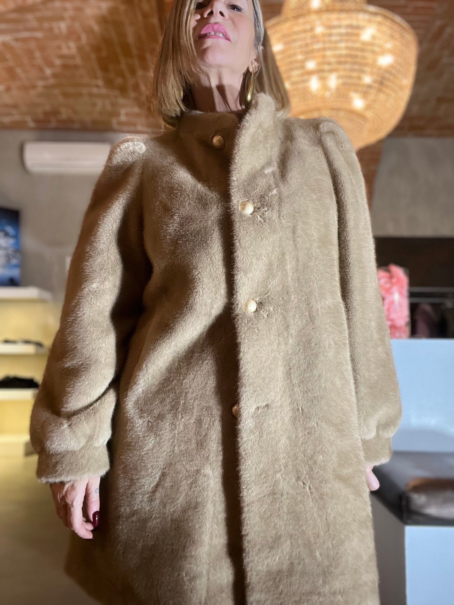 Nueva Vida - Pelliccia Genny