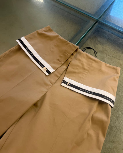 17.774694 - Gaelle - Pantalone Con Risvolto - Beige