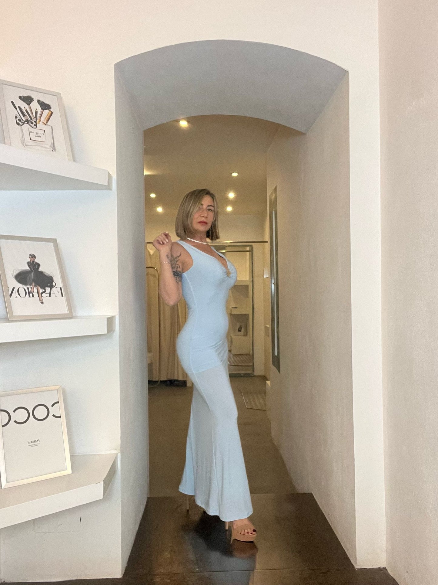 Nueva Vida - Abito Lungo Con Spilla