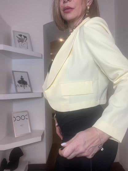 Nueva Vida - Bolerino Corto