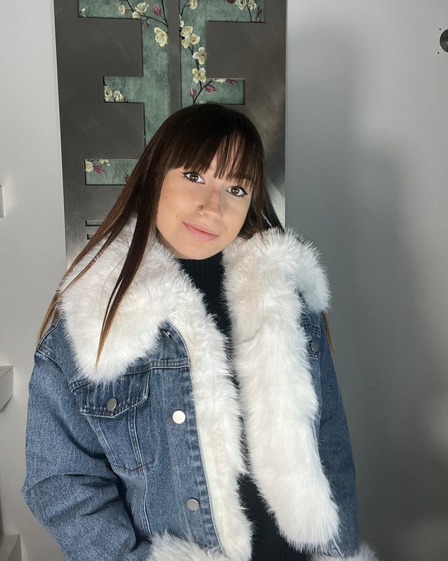 Nueva Vida - Jeans Pelliccia Barbi - JG0956 GIACCA BARBI