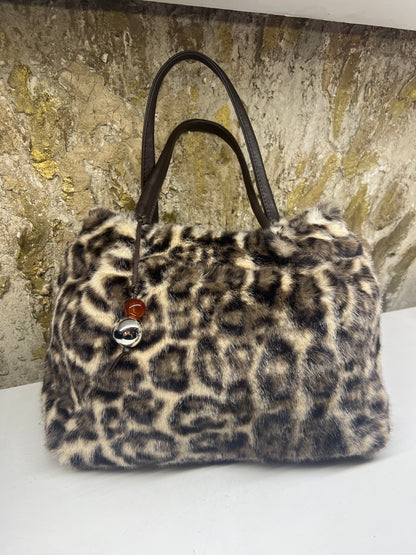 Nueva Vida - Bauletto  Lola