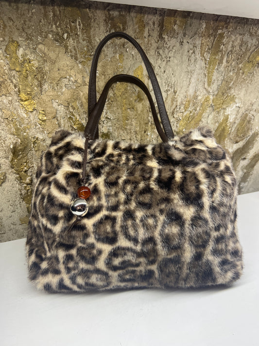 Nueva Vida - Bauletto  Lola