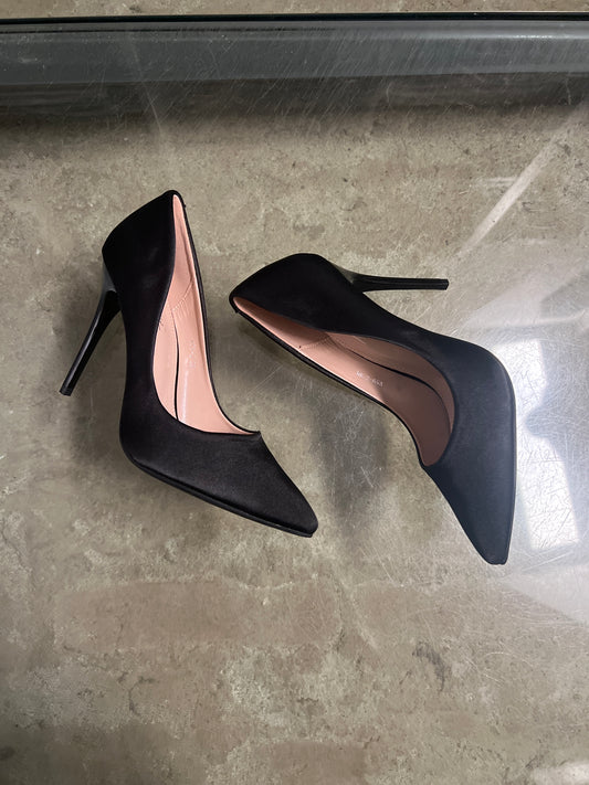 Nueva Vida - Decolette Greta