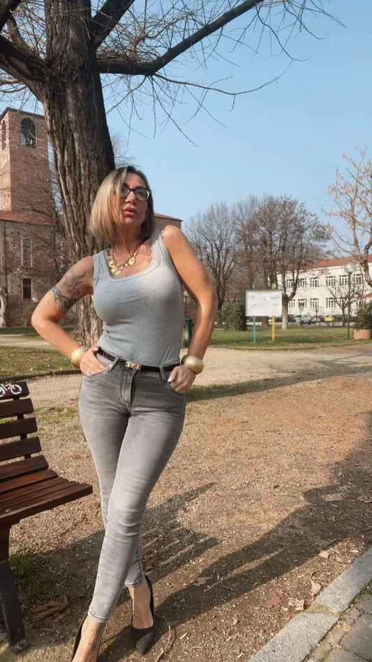 Nueva Vida - Jeans Genny