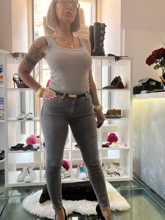 Nueva Vida - Jeans Genny