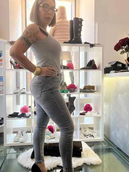 Nueva Vida - Jeans Genny