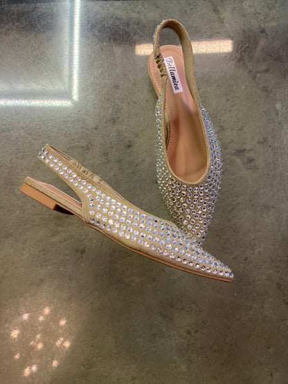 Nueva Vida - Ballerina Elena