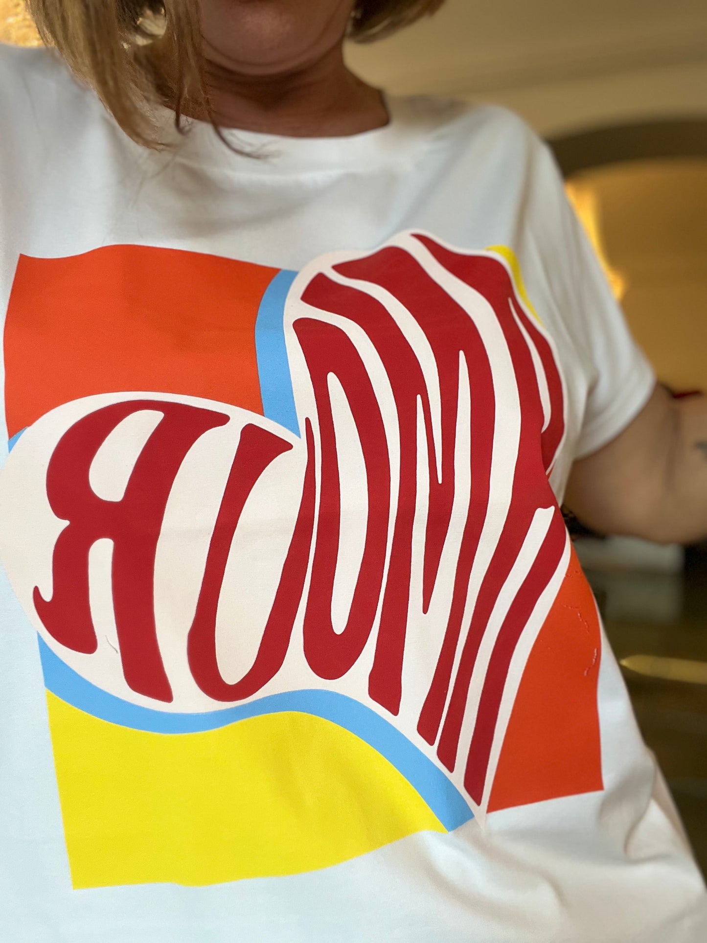 Nueva Vida - T-Shirt Romina