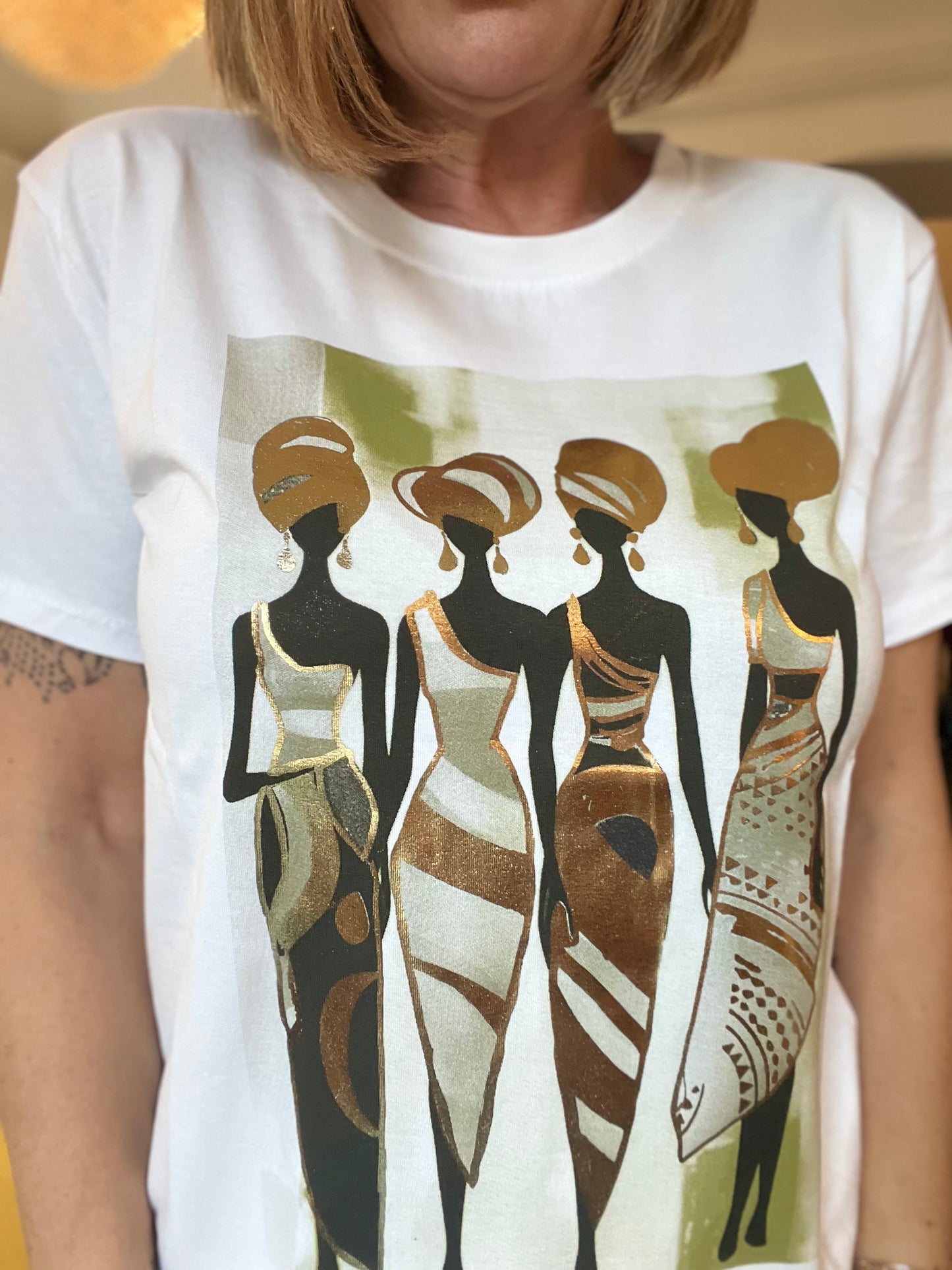 Nueva Vida - T-Shirt Doriana