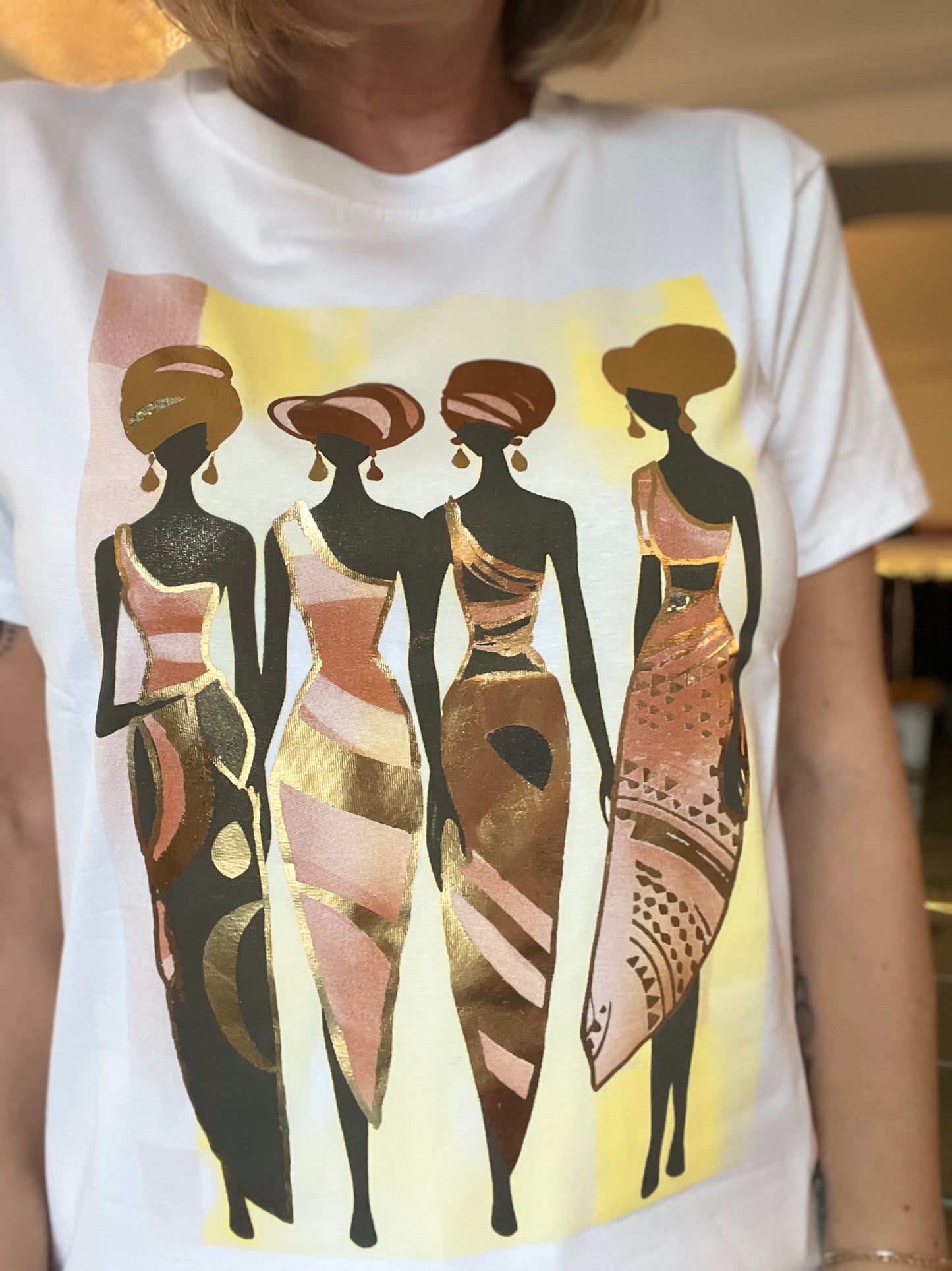 Nueva Vida - T-Shirt Doriana