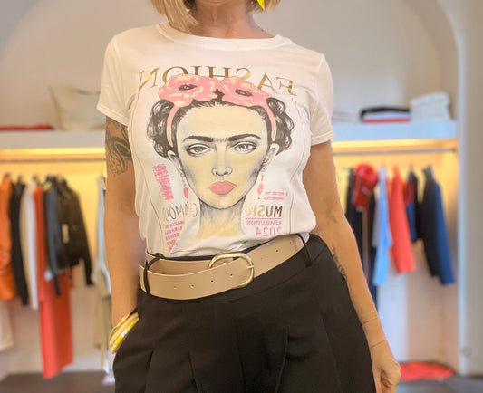 Nueva Vida - T-Shirt Frida