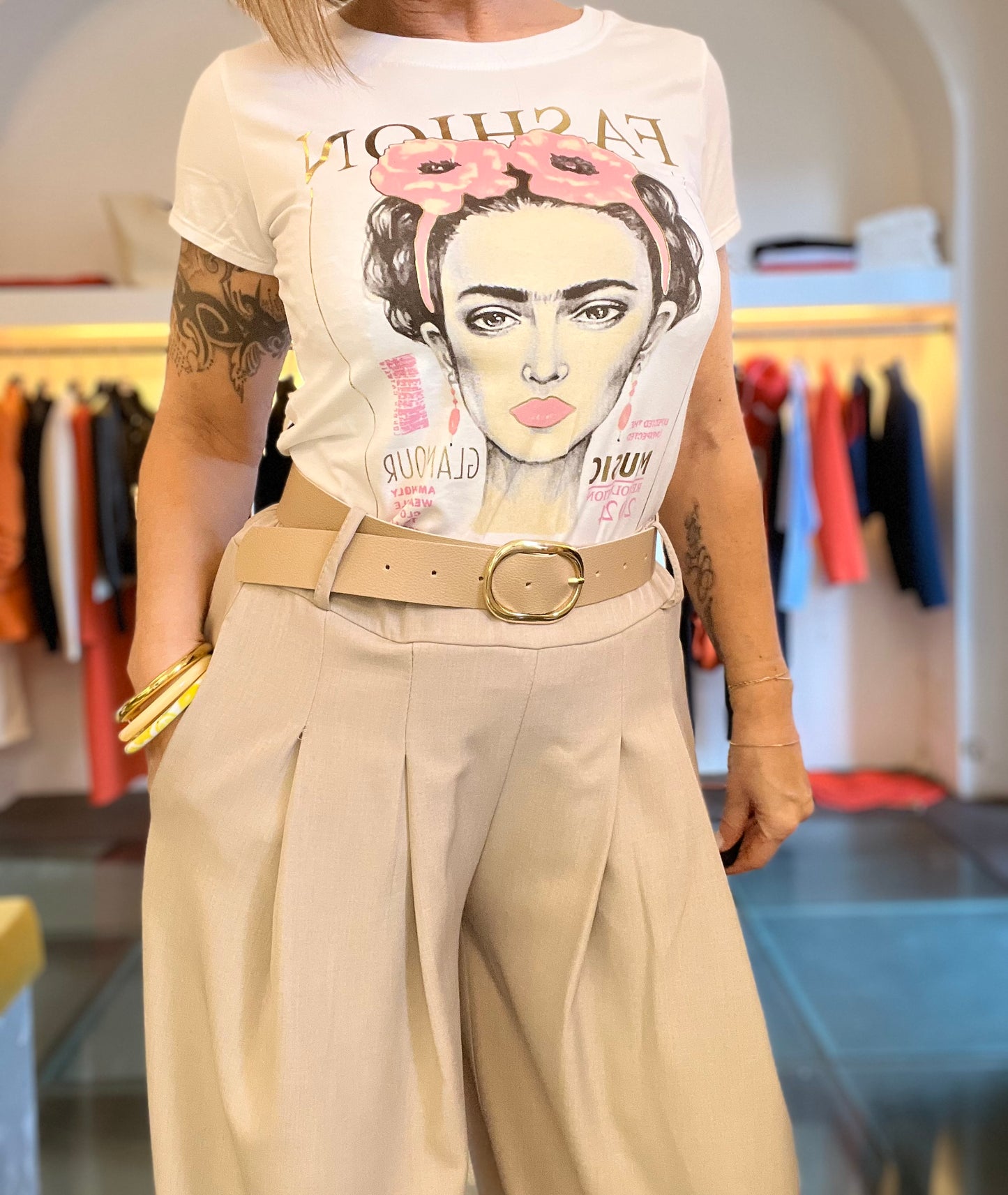 Nueva Vida - T-Shirt Frida