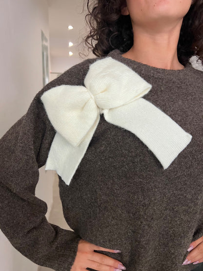 Girocollo Angela - Nocciola / Nero / Azzurro / Rosa / Cioccolato / Bianco
