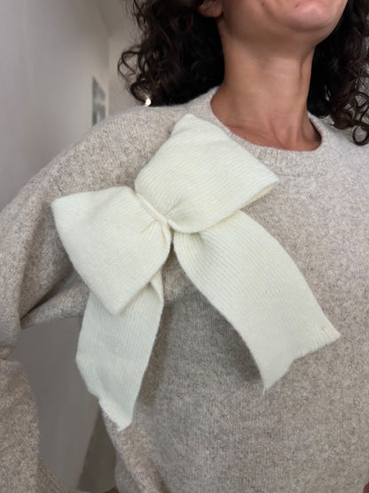 Girocollo Angela - Nocciola / Nero / Azzurro / Rosa / Cioccolato / Bianco