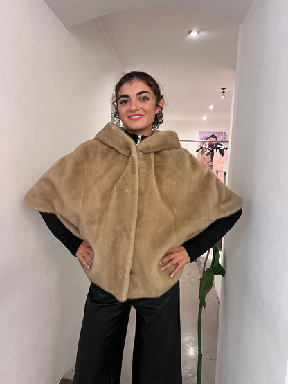 Nueva Vida - Mantella Eco Sabrina